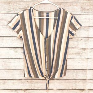 🌻SALE! - American eagle stripe tie knot front top
